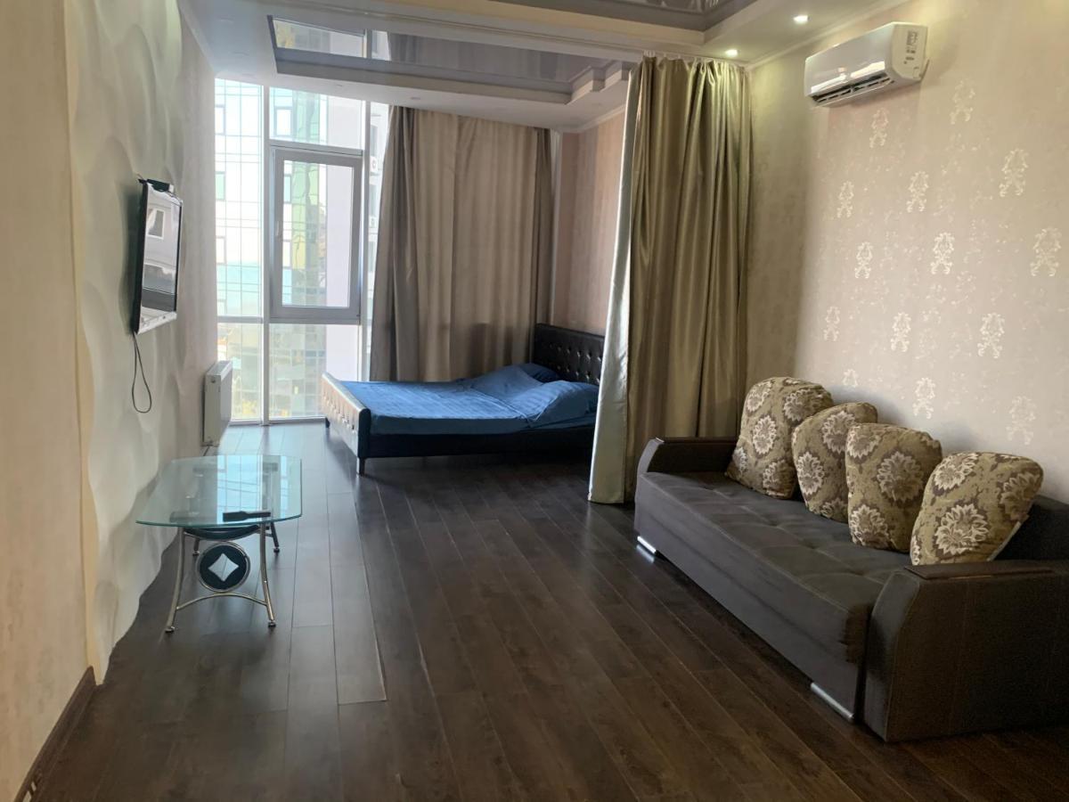 Студия С Видом На Море Plaza Odessa Dış mekan fotoğraf